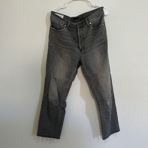 Gap Cheeky Straight High Rise Gray